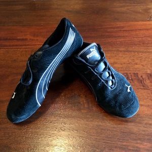 Puma onyx suede sneakers